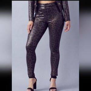 NWT Michel C. Design Shiny Leopard Print Stretch Pants Women's Size (L)